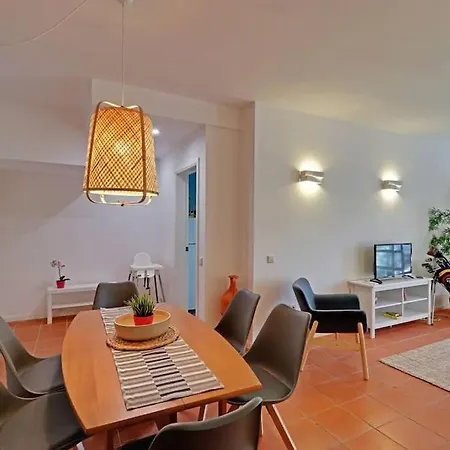 Marina Family Duplex With Pool Apartment