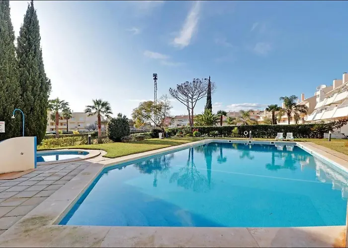 Marina Family Duplex With Pool *