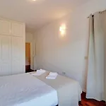 Marina Family Duplex With Pool 아파트 *