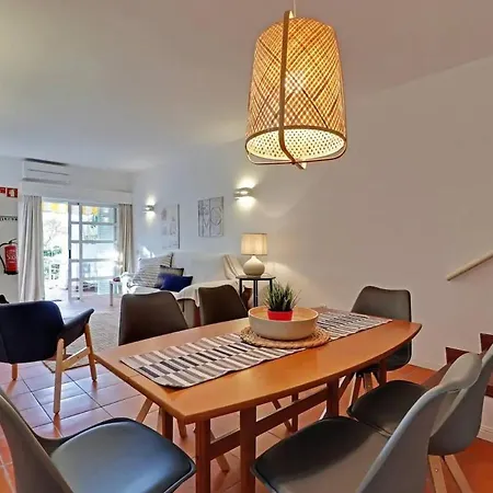 Marina Family Duplex With Pool アパート *